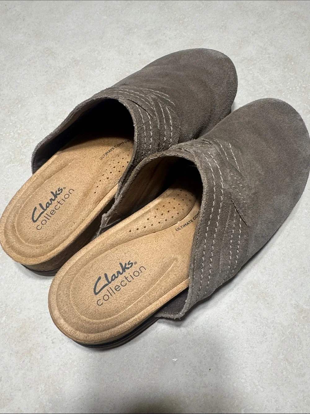 Clarks women’s Gray Suede Slip-On Loafers
